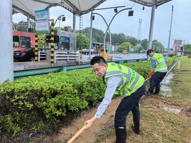 1748519849781996.jpg 03.jpg