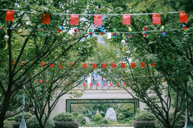 1759890033716173.png 地產(chǎn)集團(tuán).png